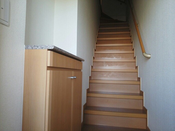 物件内観写真10　(廊下)