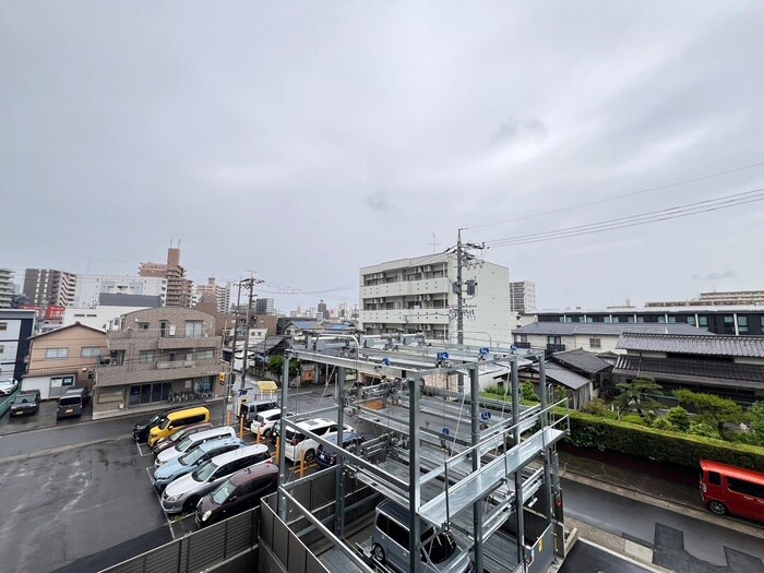 物件内観写真19　(室内からの展望)