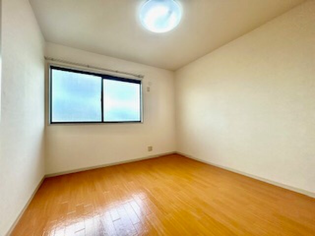 物件内観写真10　(居室)