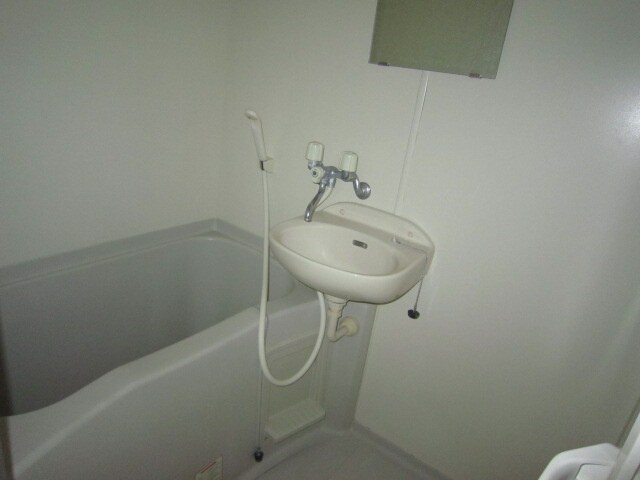 物件内観写真10　(バス／シャワールーム等)