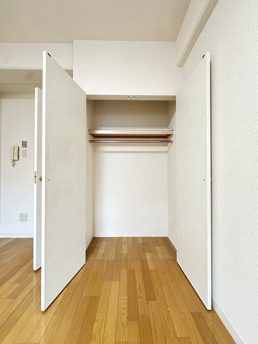 物件内観写真15　(収納)