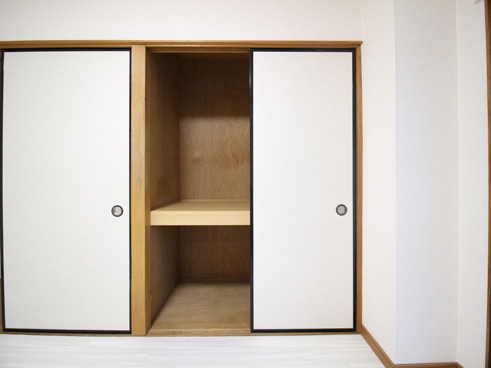 物件内観写真15　(収納)