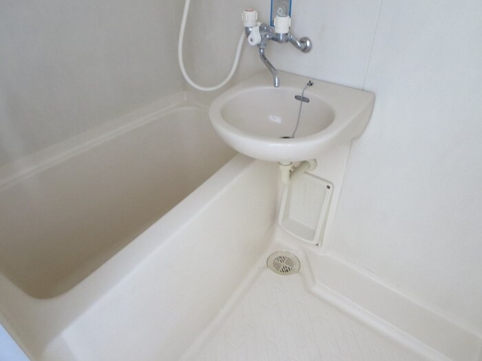 物件内観写真9　(バス／シャワールーム等)