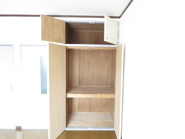 物件内観写真12　(収納)