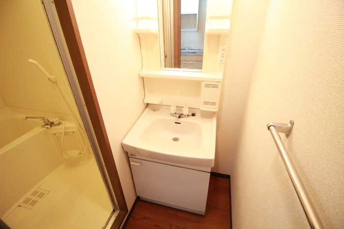 物件内観写真13　(洗面)