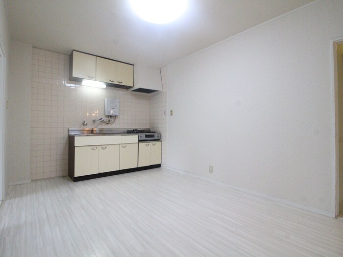 物件内観写真7　(居室)