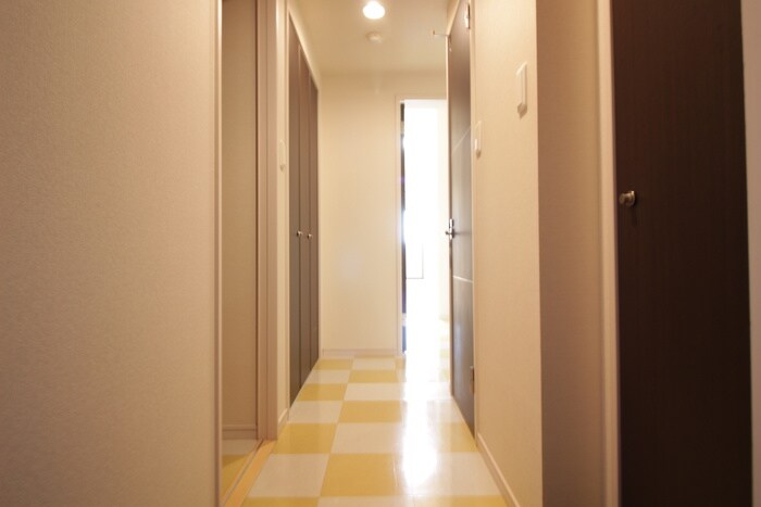 物件内観写真7　(廊下)