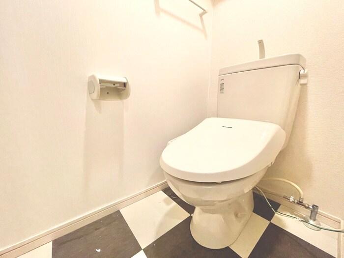 物件内観写真13　(トイレ)
