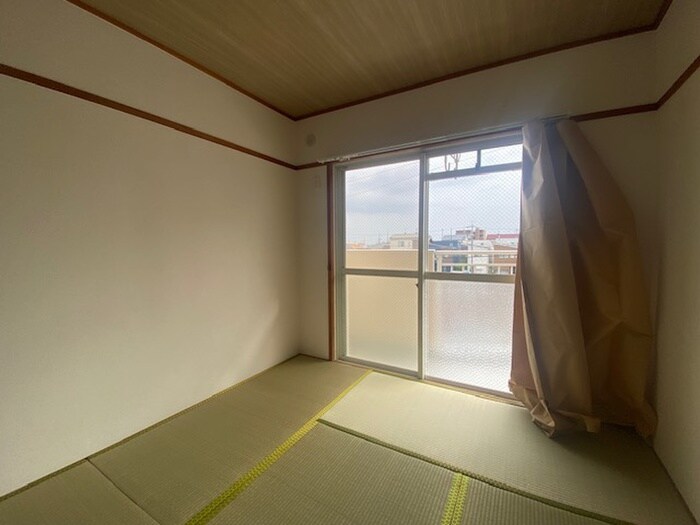 物件内観写真16　(居室)