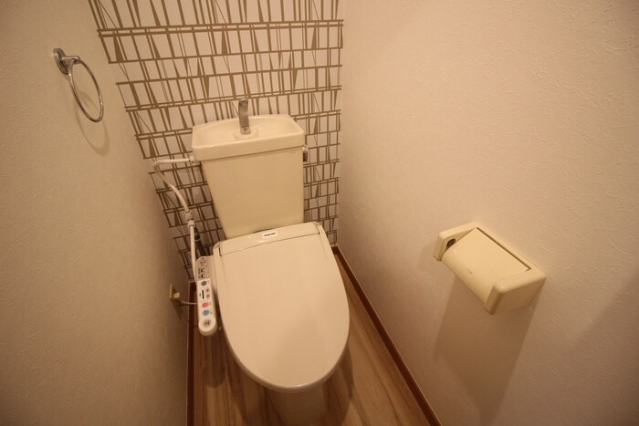 物件内観写真12　(トイレ)