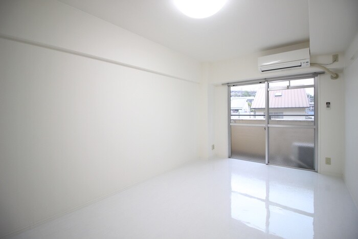 物件内観写真22　(居室)