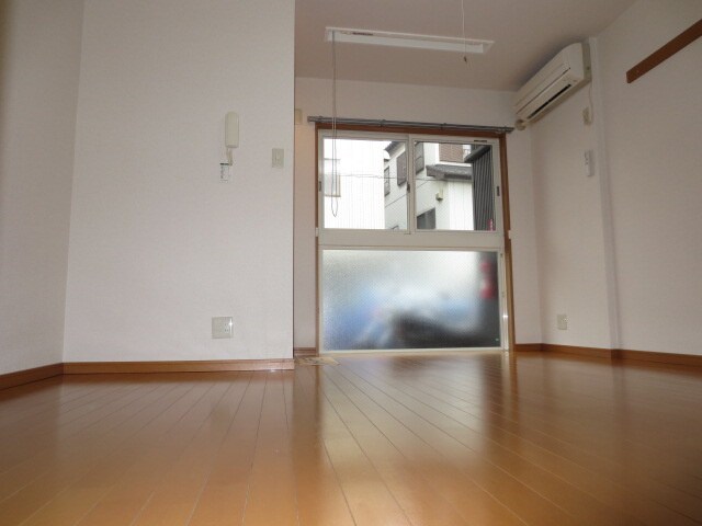 物件内観写真5　(居室)