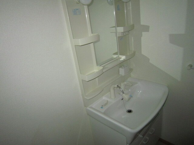 物件内観写真5　(洗面)