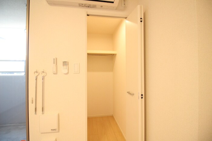 物件内観写真17　(収納)