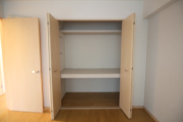 物件内観写真10　(収納)