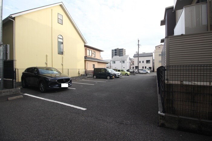 物件内観写真22　(室内からの展望)