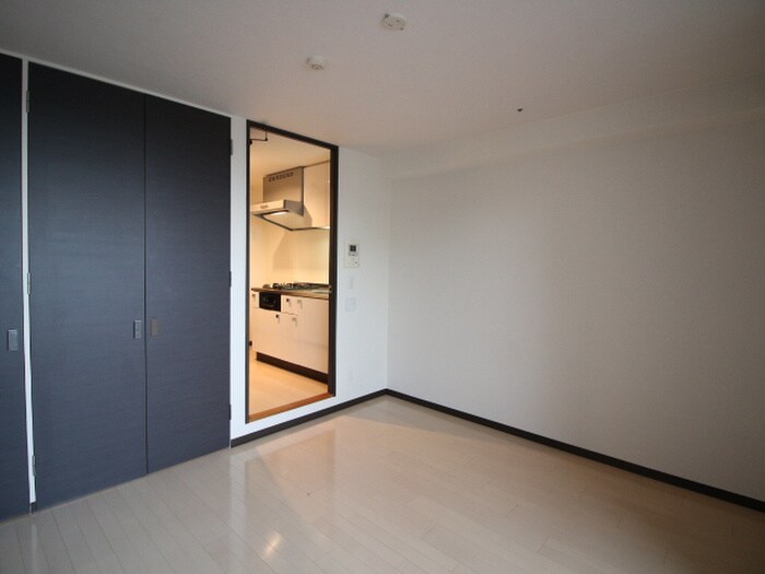 物件内観写真15　(居室)