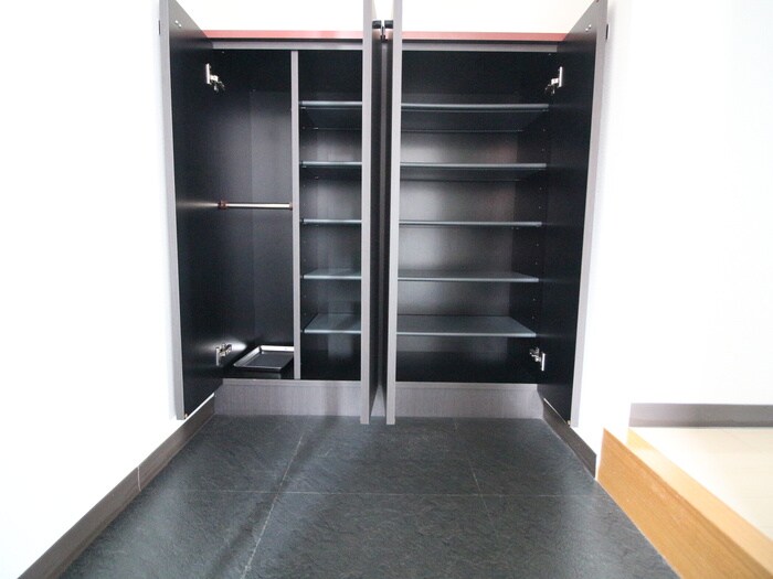 物件内観写真15　(靴箱)