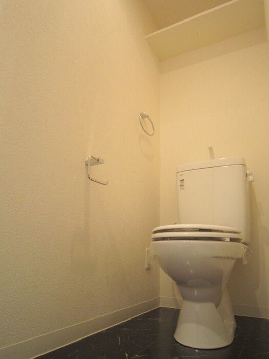 物件内観写真13　(トイレ)