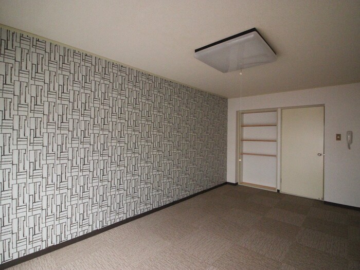 物件内観写真8　(内観写真)