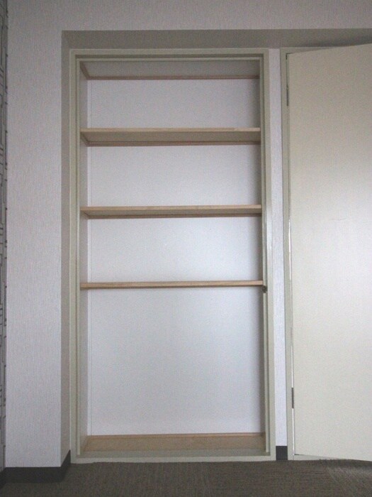 物件内観写真9　(収納)