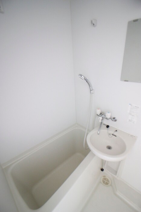 物件内観写真12　(バス／シャワールーム等)