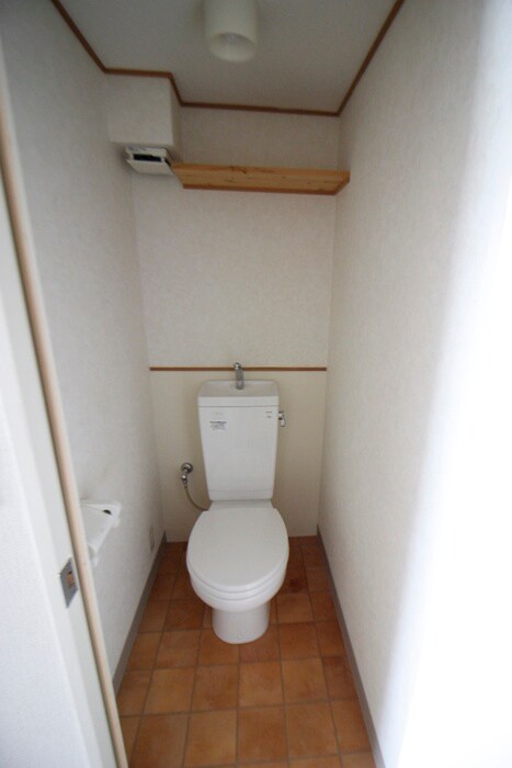 物件内観写真15　(トイレ)