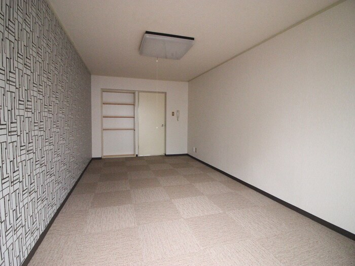 物件内観写真19　(室内からの展望)