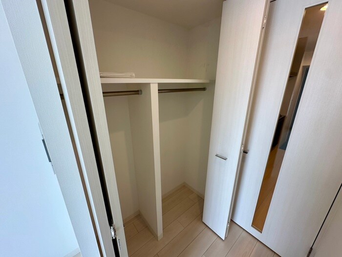 物件内観写真11　(収納)