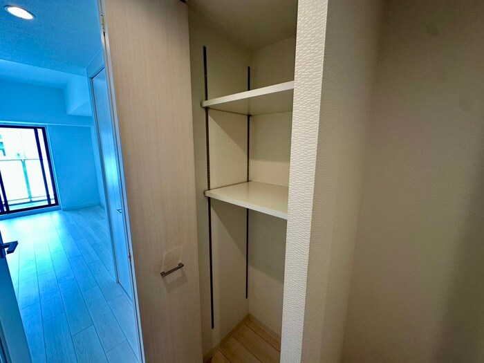 物件内観写真15　(収納)