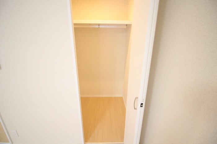物件内観写真16　(収納)