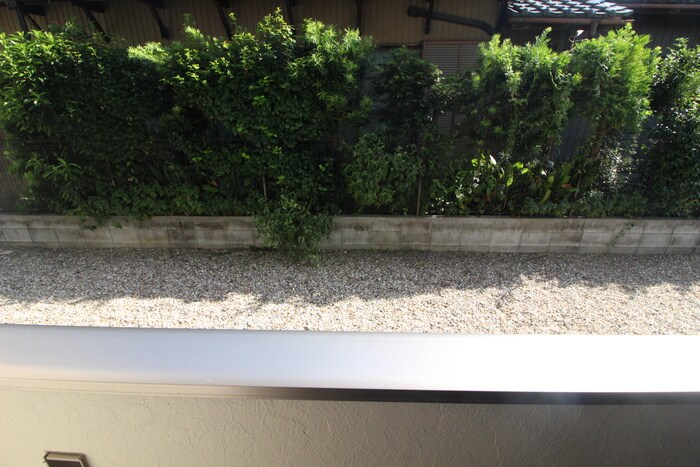 物件内観写真20　(室内からの展望)