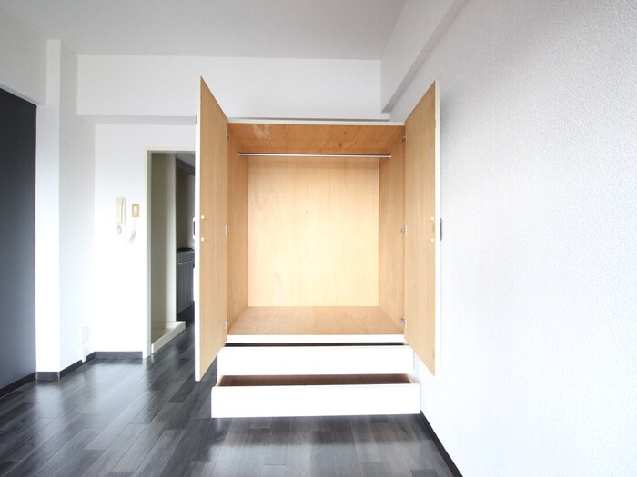 物件内観写真9　(収納)