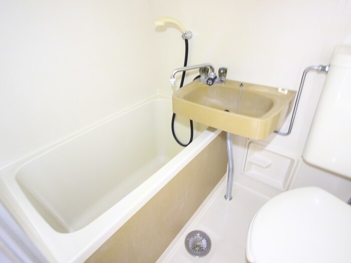 物件内観写真13　(バス／シャワールーム等)