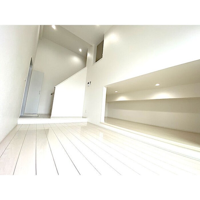 物件内観写真9　(居室)