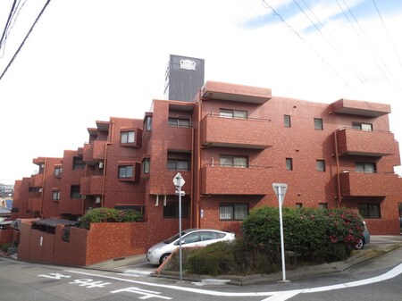 ﾗｲｵﾝｽﾞﾏﾝｼｮﾝ本山南(302)外観写真