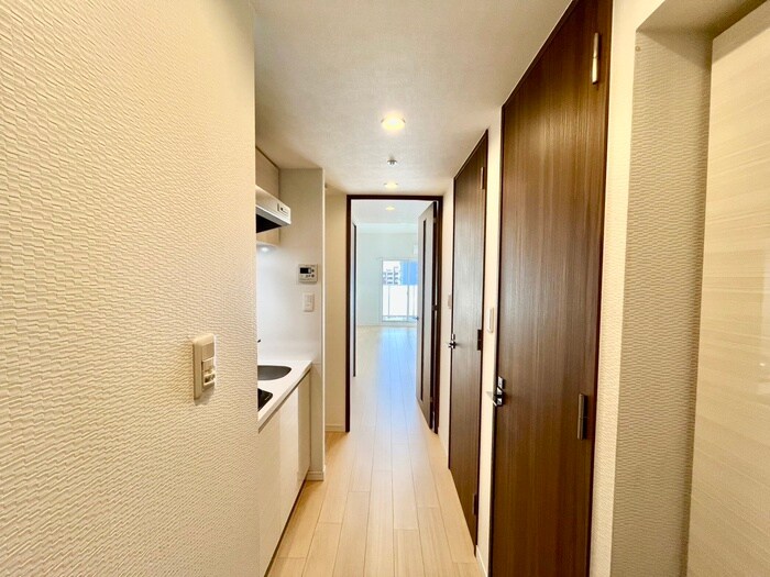 物件内観写真17　(廊下)