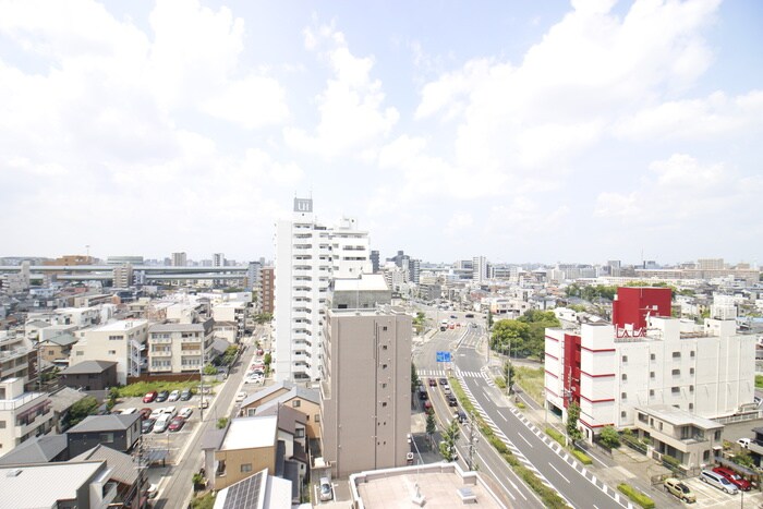 物件内観写真22　(室内からの展望)