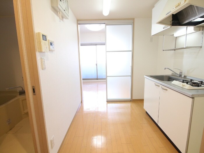 物件内観写真18　(廊下)