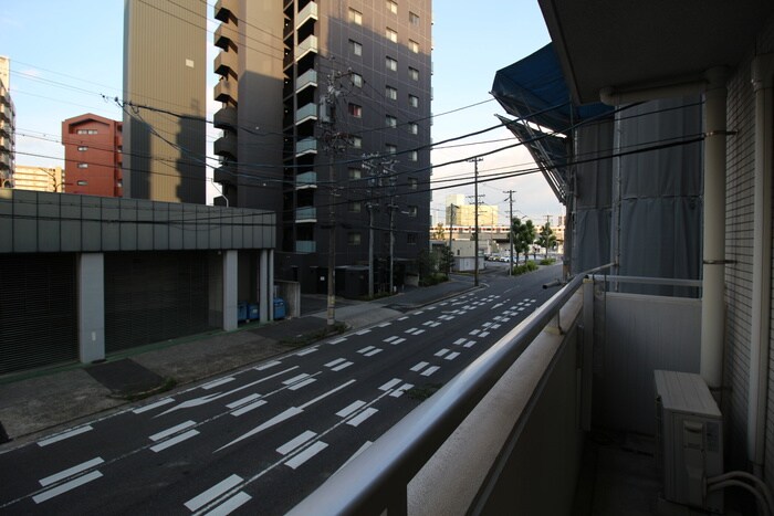 物件内観写真22　(室内からの展望)