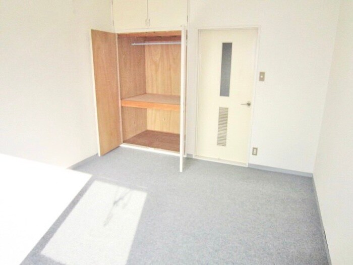 物件内観写真16　(居室)