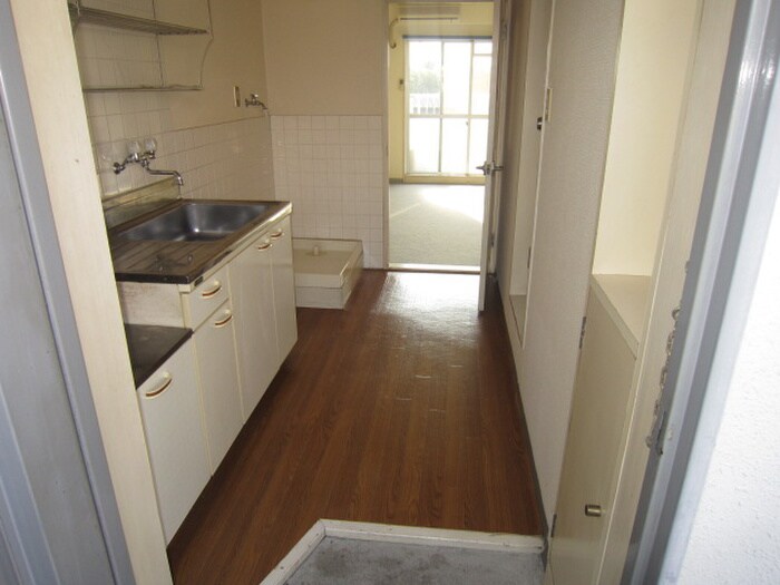 物件内観写真17　(廊下)