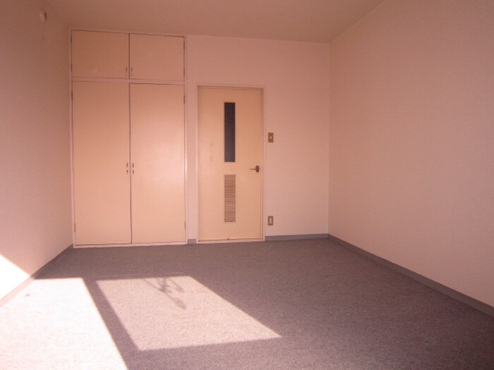 物件内観写真21　(居室)