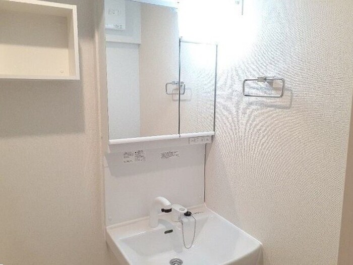 物件内観写真9　(洗面)