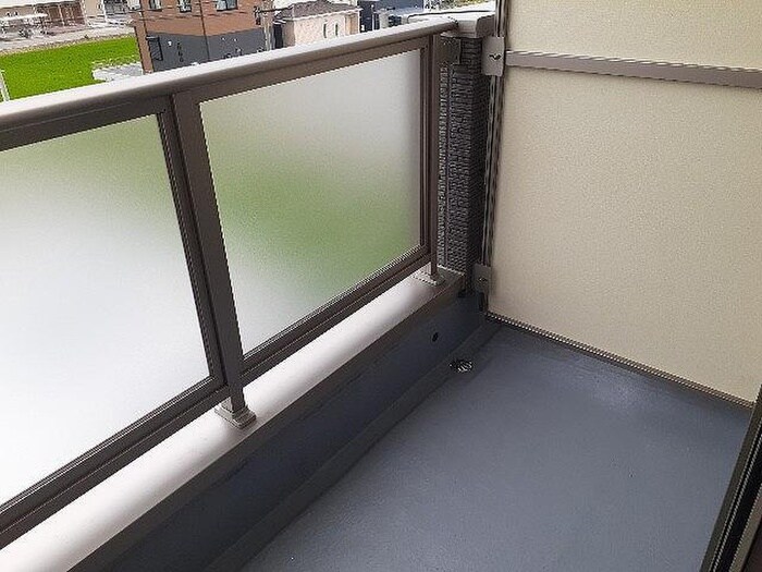 物件内観写真12　(ベランダ・バルコニー)