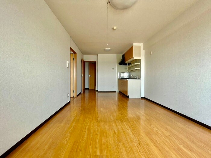 物件内観写真9　(居室)