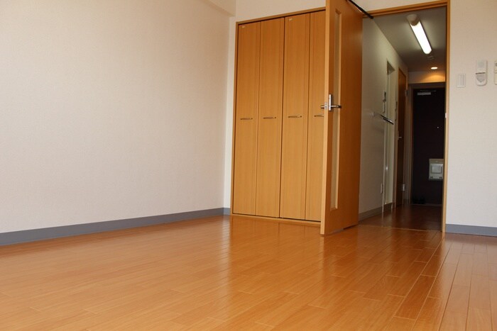 物件内観写真10　(居室)