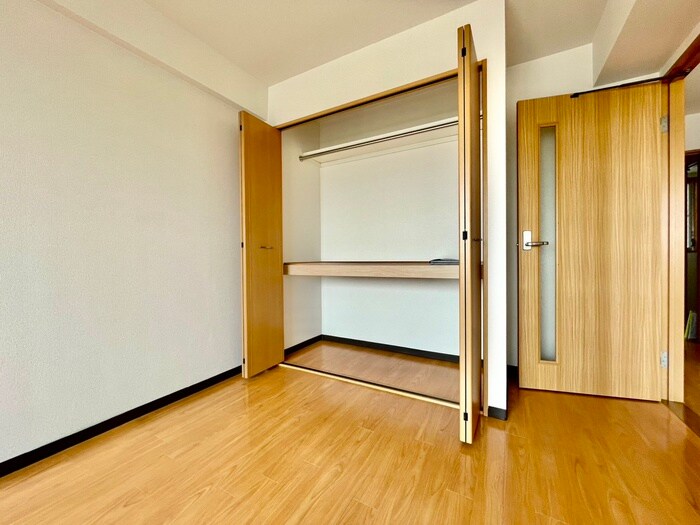 物件内観写真11　(収納)