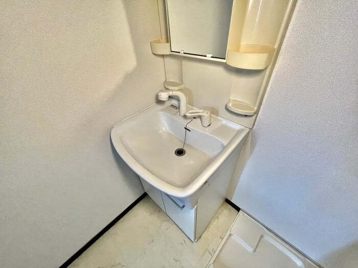 物件内観写真15　(洗面)