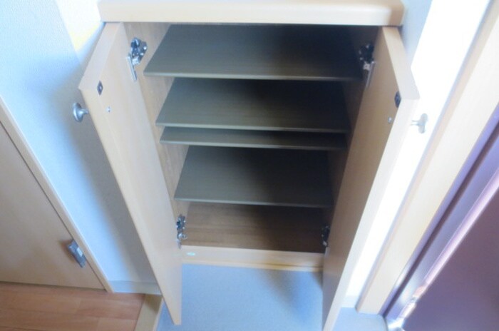 物件内観写真16　(靴箱)